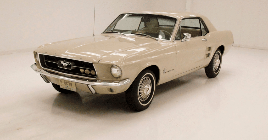 image of Ford Mustang Hardtop 67